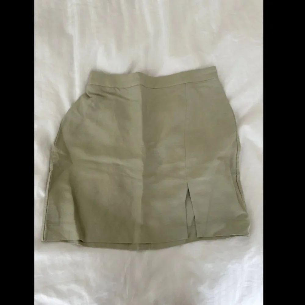 skirt - Picture 1 of 1